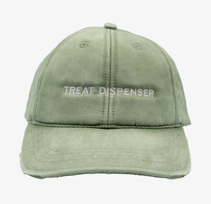 treat dispenser hat